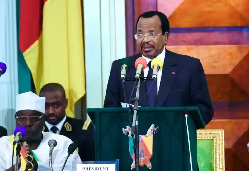 Prestation de serment du Président Paul BIYA